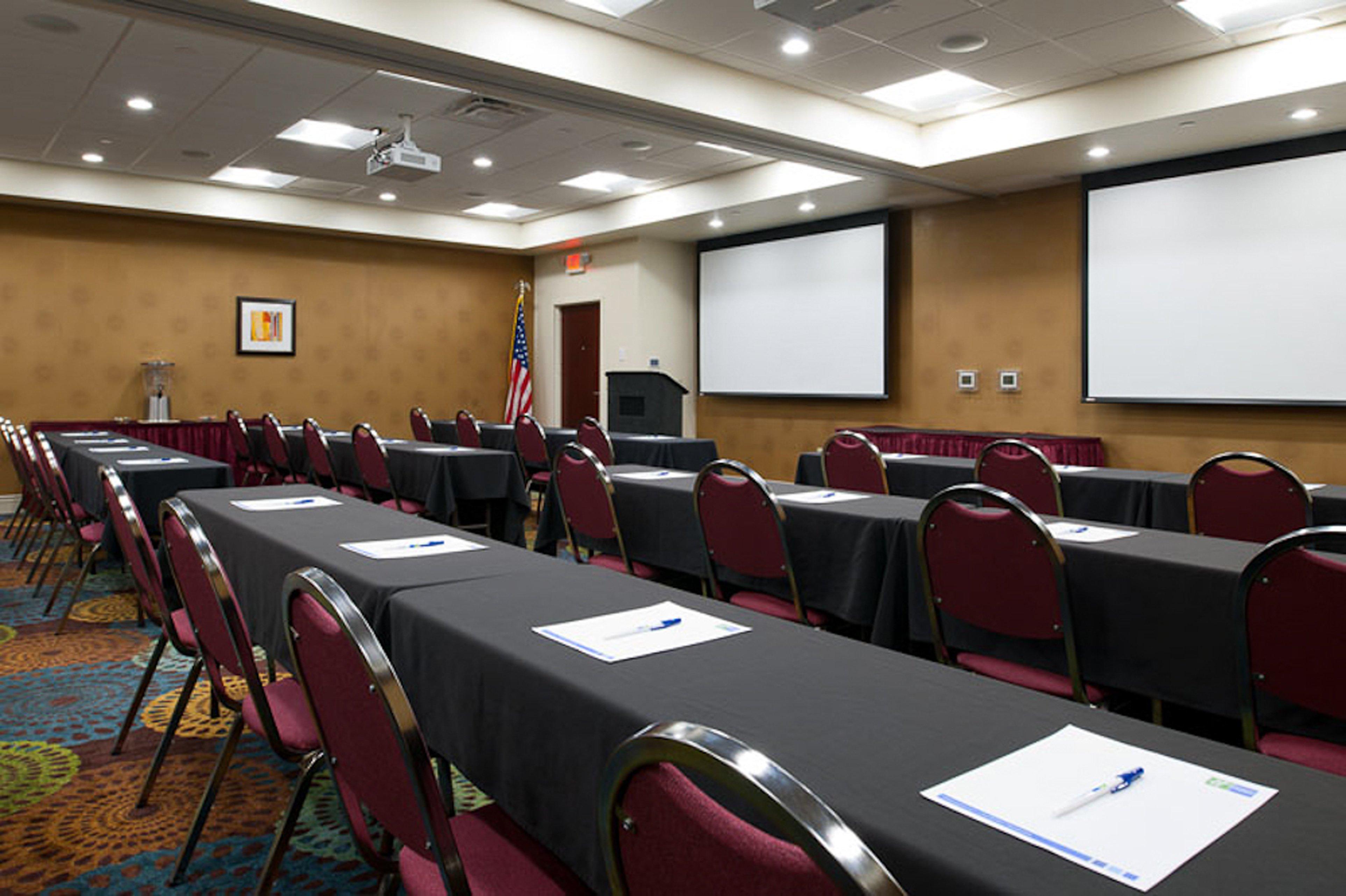 Express Pittsburgh West - Greentree, An Ihg Hotel 4*
