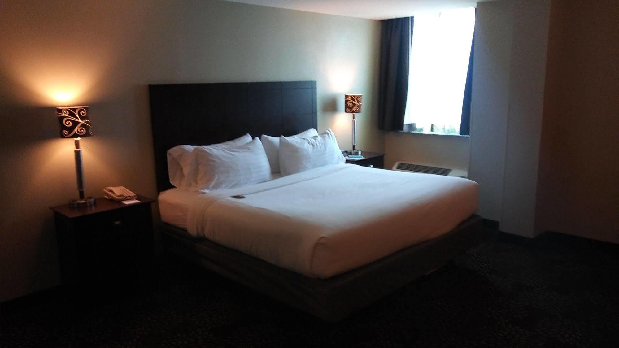 Express Pittsburgh West - Greentree, An Ihg Hotel 4*
