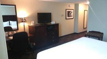 Express Pittsburgh West - Greentree, An Ihg Hotel Crafton