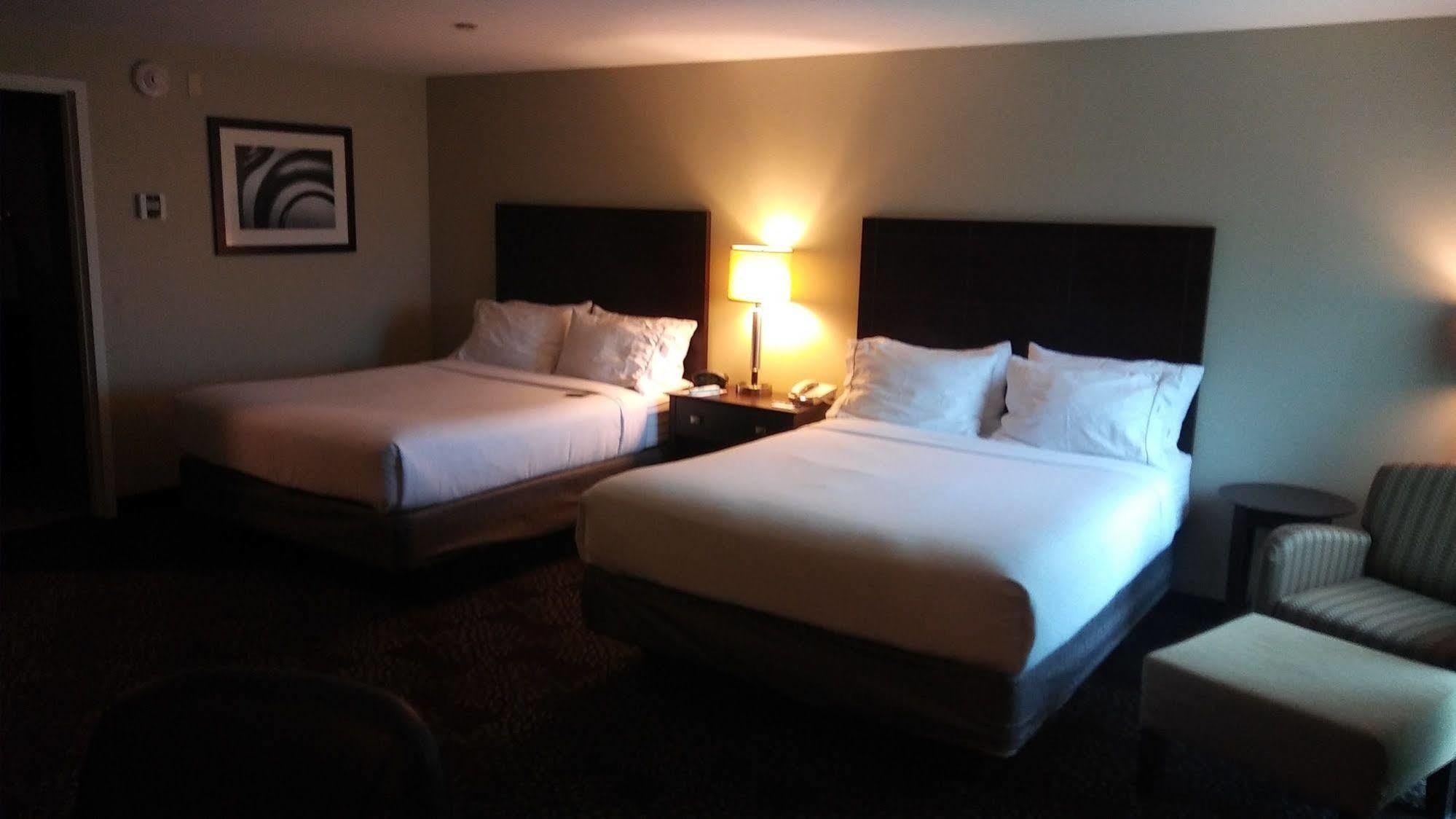 Express Pittsburgh West - Greentree, An Ihg Hotel
