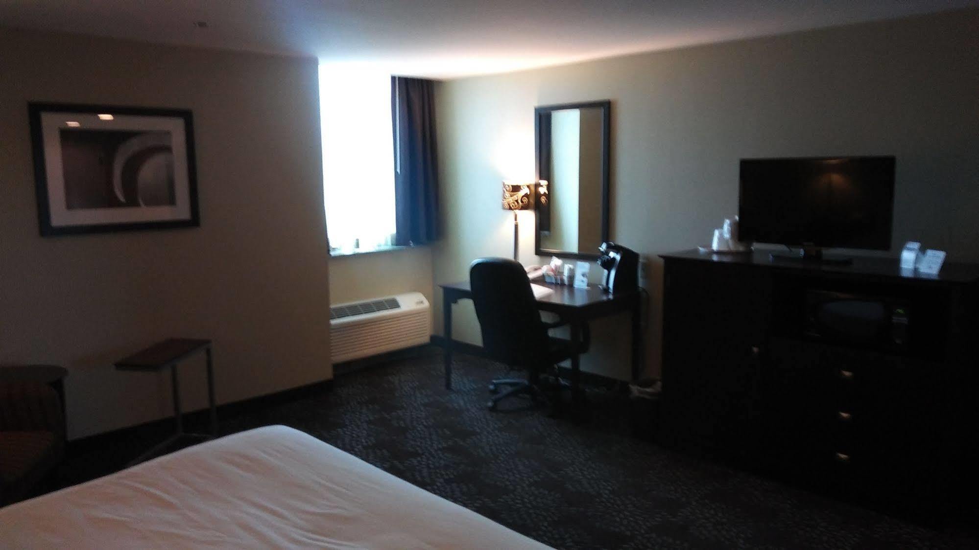 Express Pittsburgh West - Greentree, An Ihg Hotel 4*